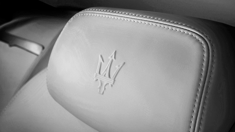 Maserati, sportività, eleganza e comfort degli interni per i nostri servizi NCC